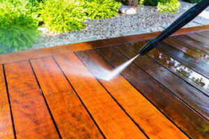 Wood Deck Maintenance Tips for This Fall Season